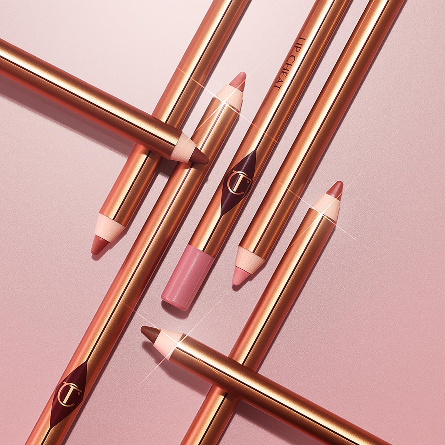 Charlotte Tilbury Lip Cheat Lip Liner Pencil - Gives Lips a Fuller-Looking, Defined Pout - Enriched with Jojoba Oil & Hyaluronic Acid - Waterproof, Smudge-Proof & Transfer-Proof - Pillow Talk Medium