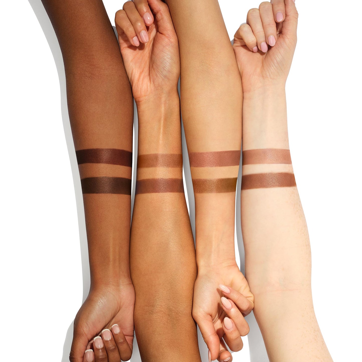Charlotte Tilbury Hollywood Liquid Contour Wand - Easy-to-Use Contour Stick & Liquid Bronzer for Sculpting & Shaping - Leaves a Natural-Looking Sculpted Finish - Fair/Medium